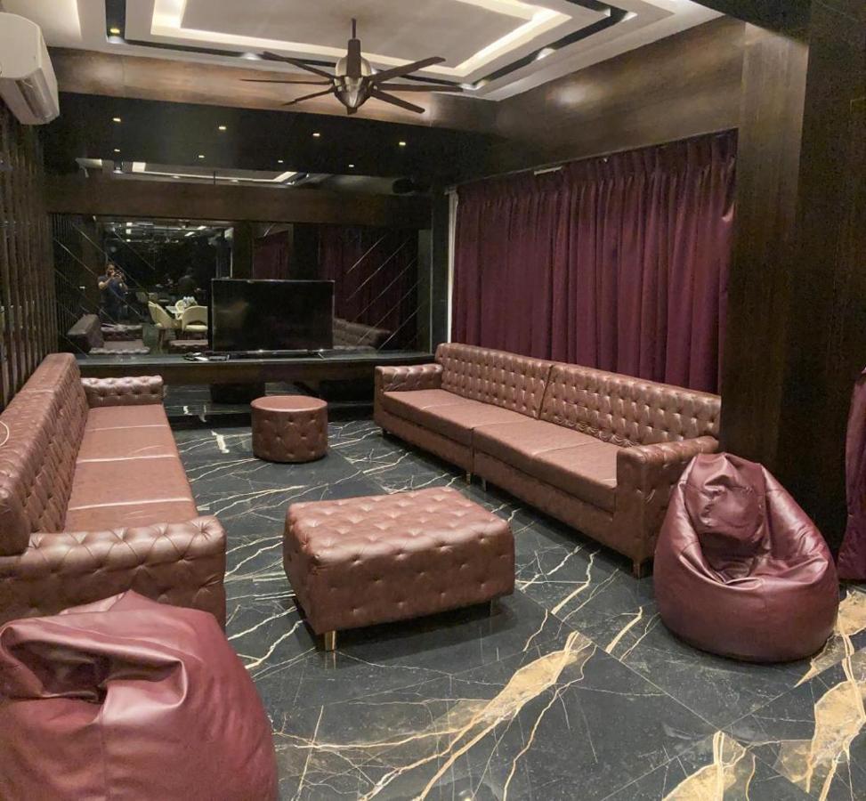 F3 Macau Villa Igatpuri Buitenkant foto